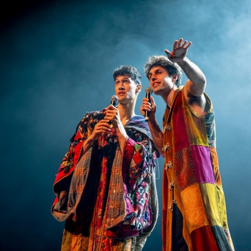 Joseph and the Amazing Technicolor Dreamcoat